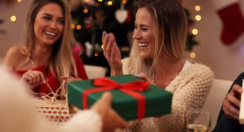 5 Ways Giving Is Good for You